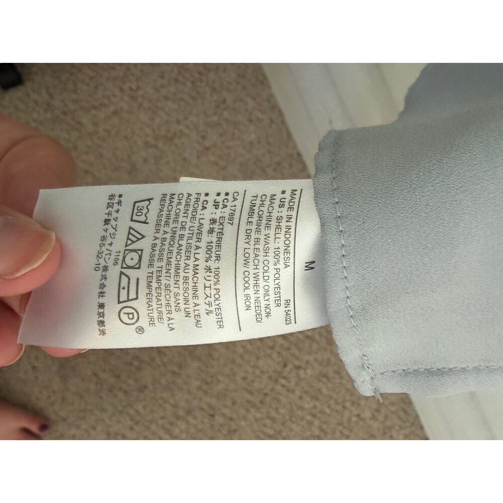 Banana Republic Light Blue Cap Sleeve Blouse – Size Medium - Picture 4 of 5